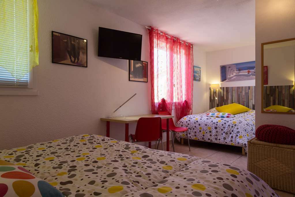 Logis Hotel Corintel Bordeaux Est Tresses Servis gambar