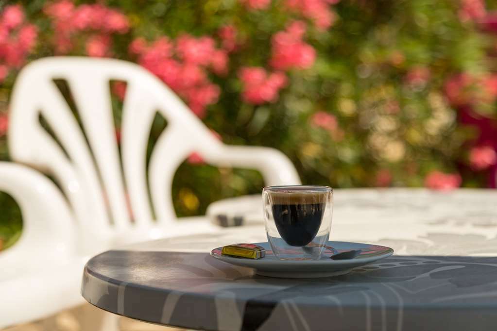 Logis Hotel Corintel Bordeaux Est Tresses Luaran gambar